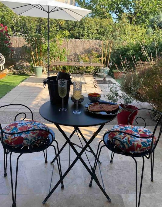Une Pause Au Paradis Sorgues Kültér fotó